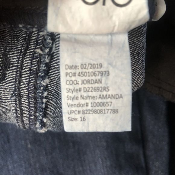 Gloria Vanderbilt Women's Amanda Jeans Blue Size 16 Short - Picture 9 of 16